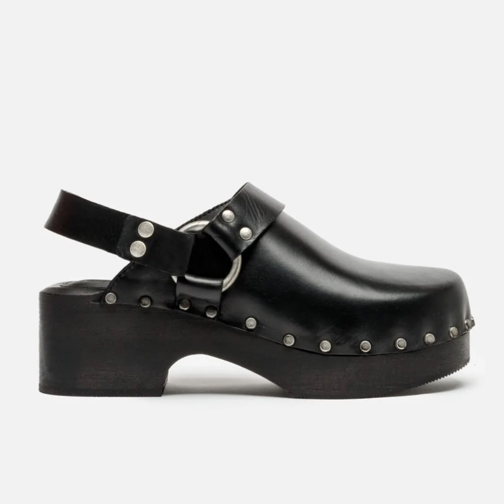 Re/done 70s Studded Leather Slingback Clogs